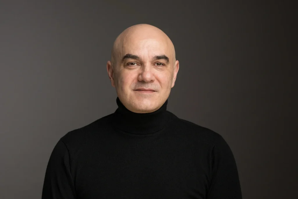 Carlos Valcárcel