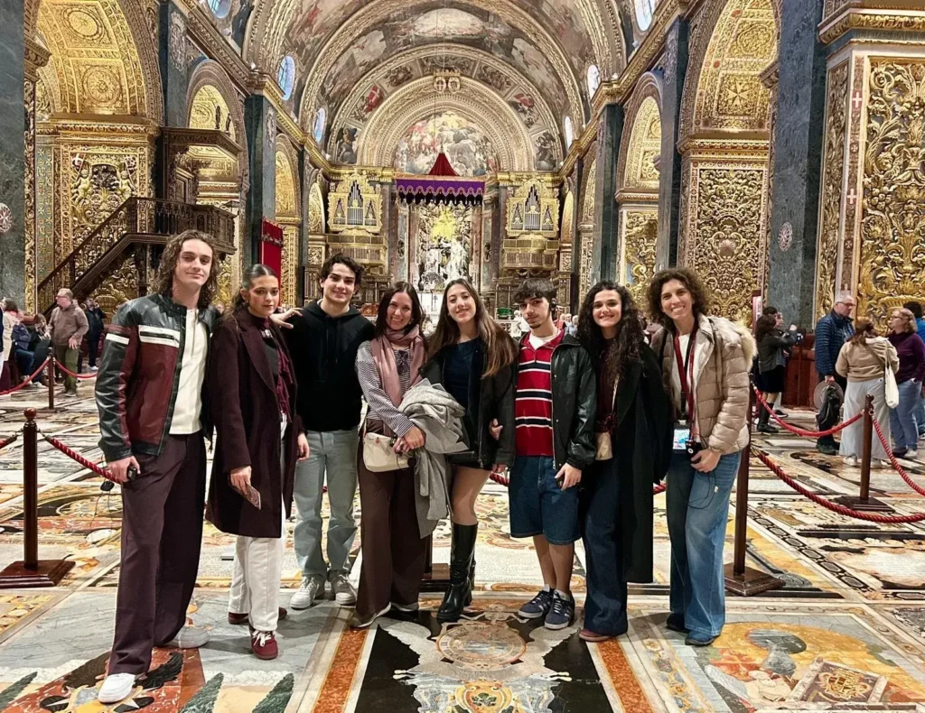 Alumnado de Danza Española del C.P.D. Fortea en el Valletta Campus Theatre