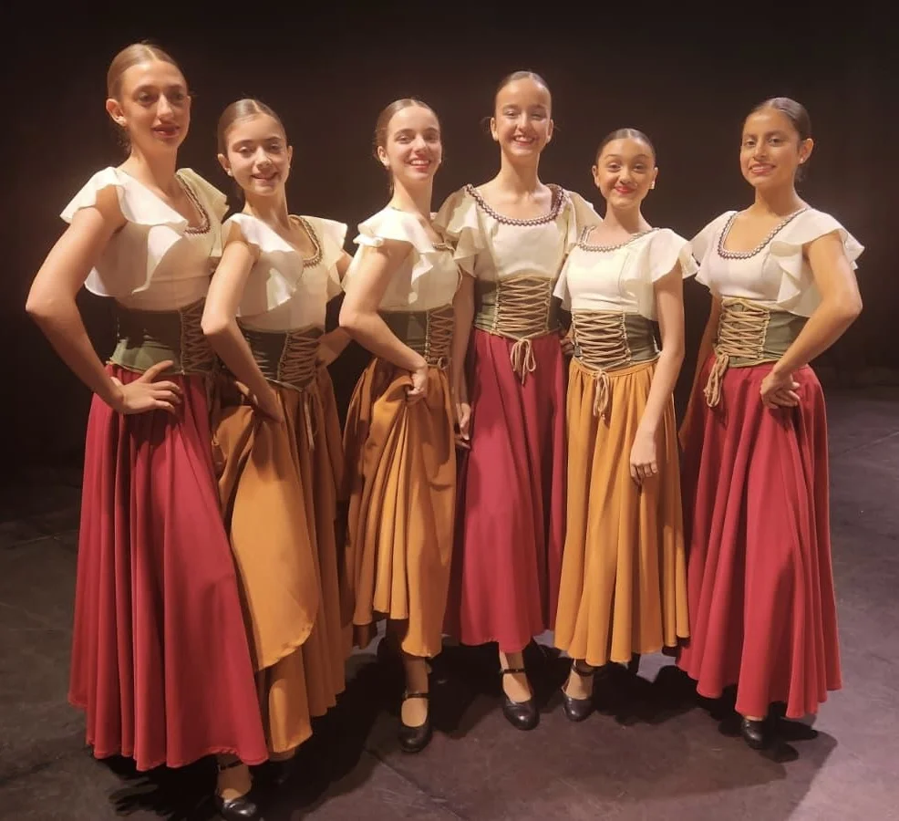 Premios en el Certamen Nacional de Danza Movimiento 13